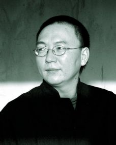 画家 崔进 的照片，单击鼠标查看大图！