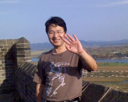 画家 史居华 的照片，单击鼠标查看大图！